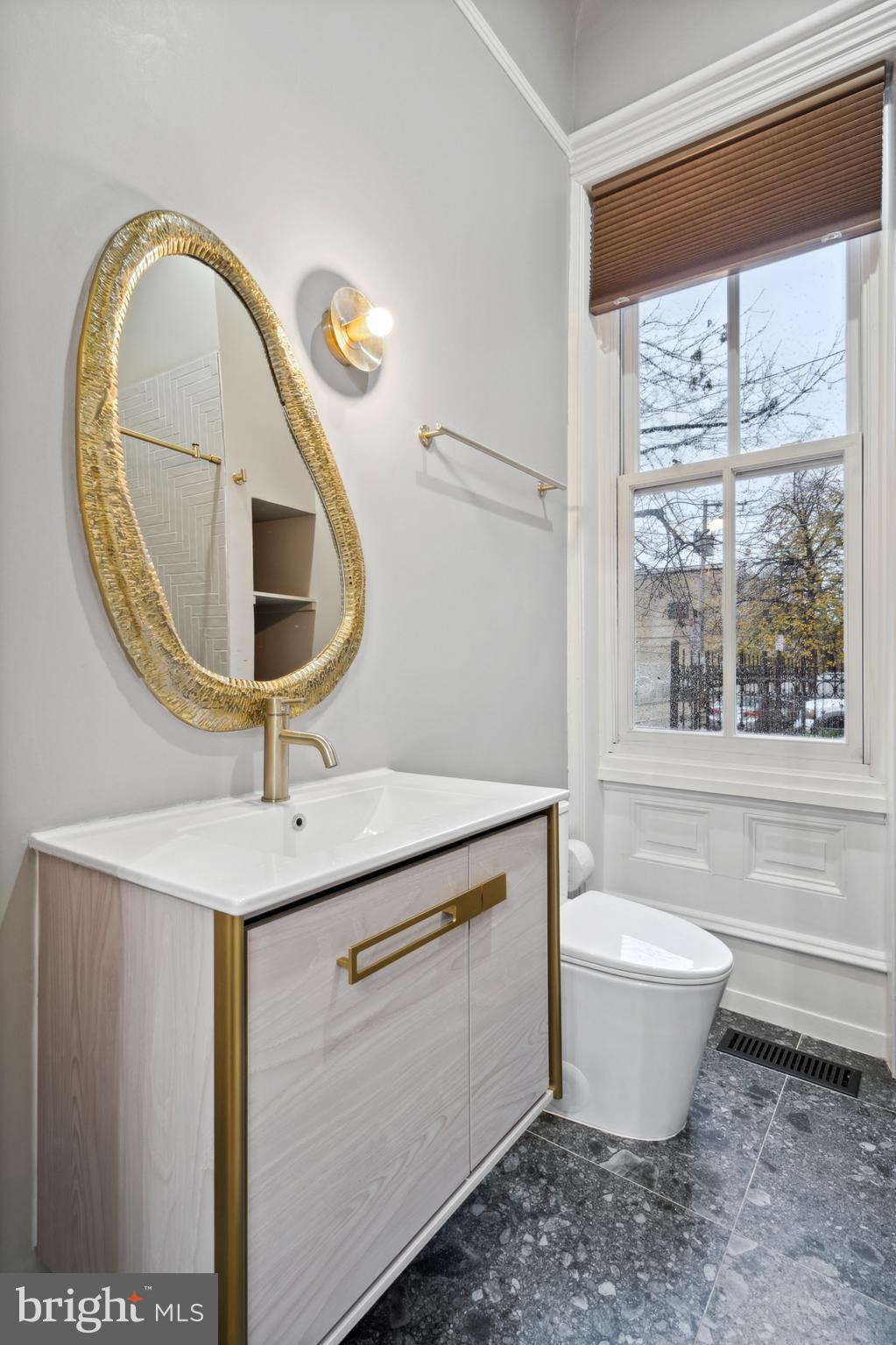 FAIRMOUNT - Residential