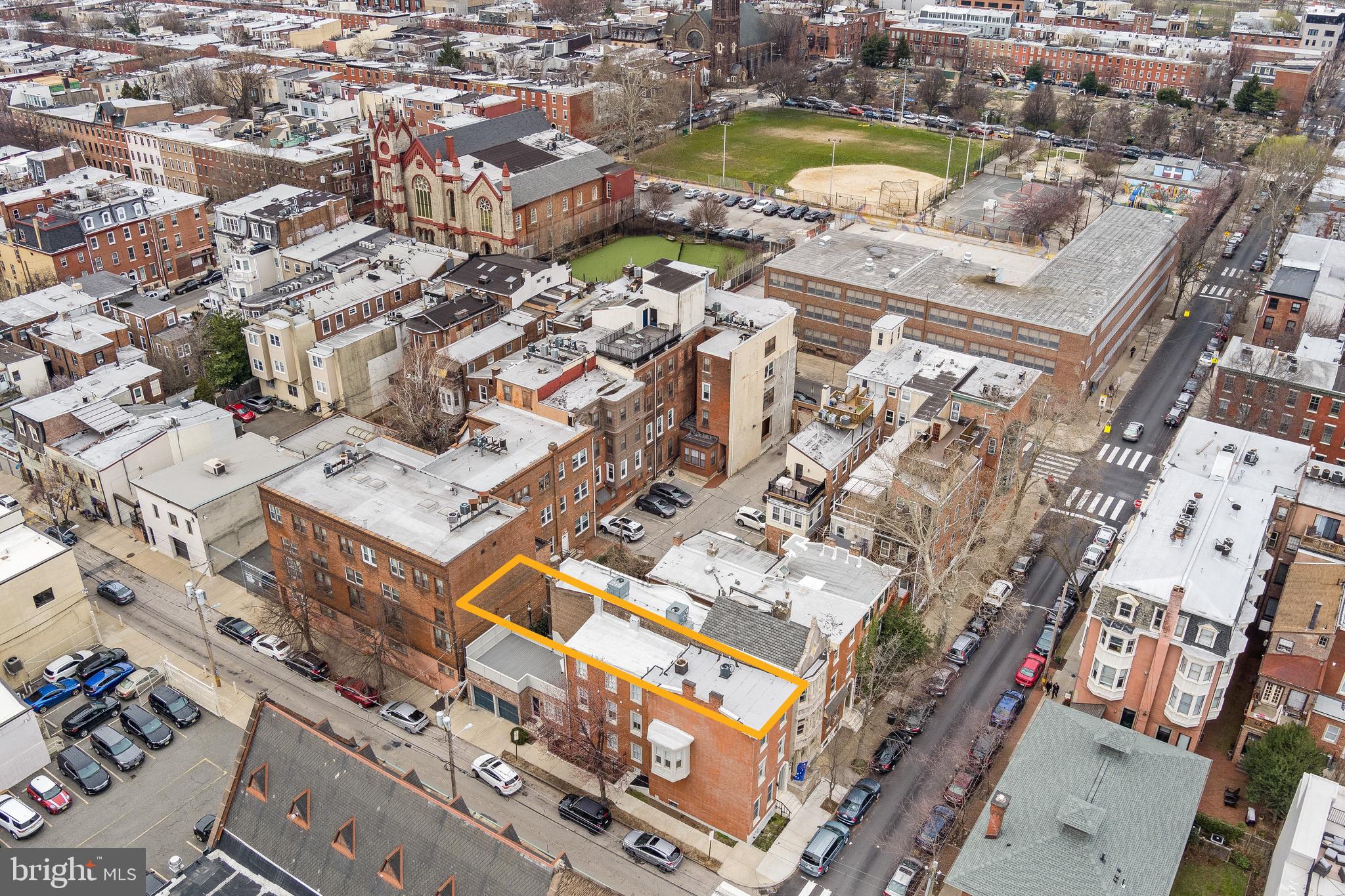 FAIRMOUNT - Residential