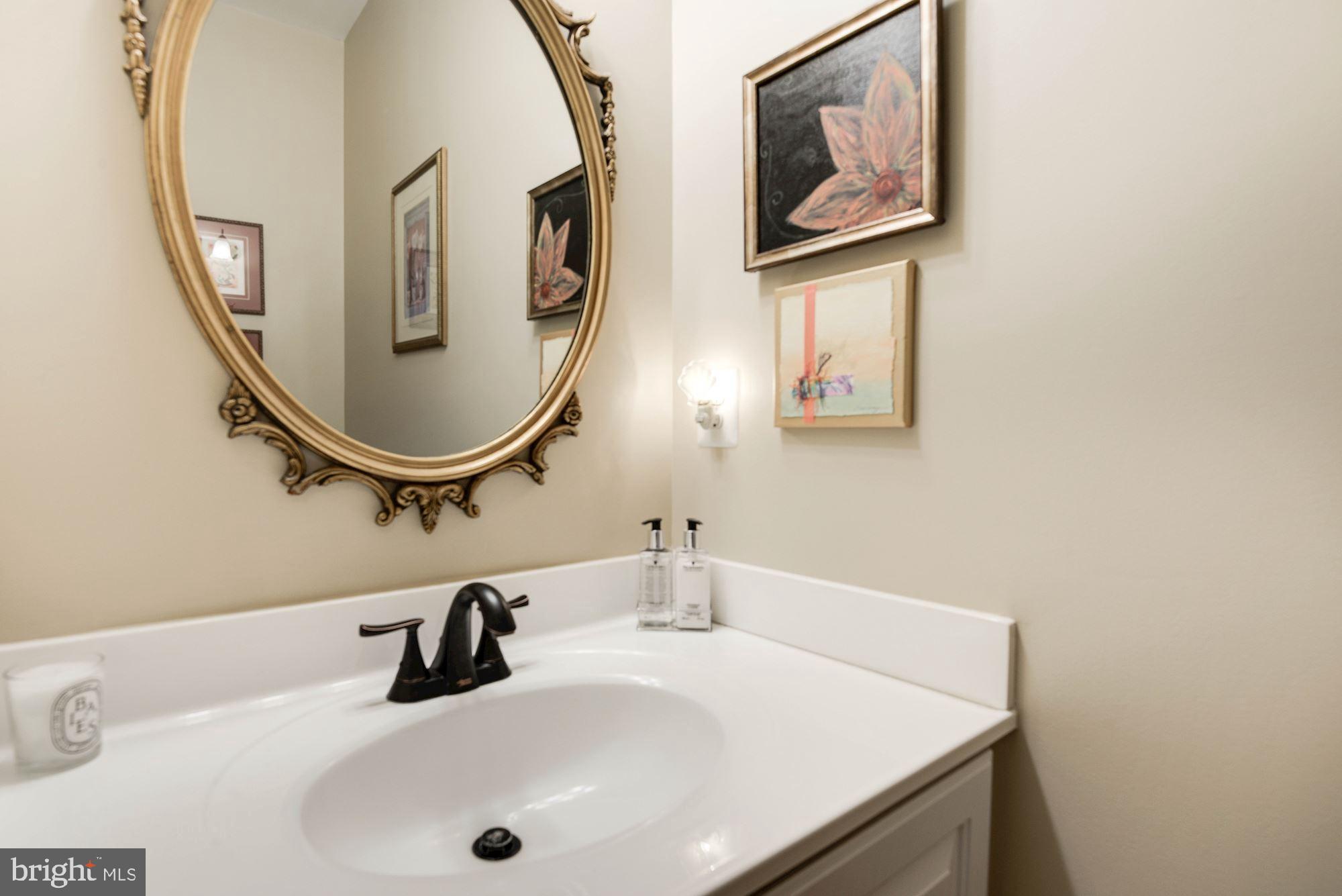 FEDERAL VILLAGE - Residential Lease