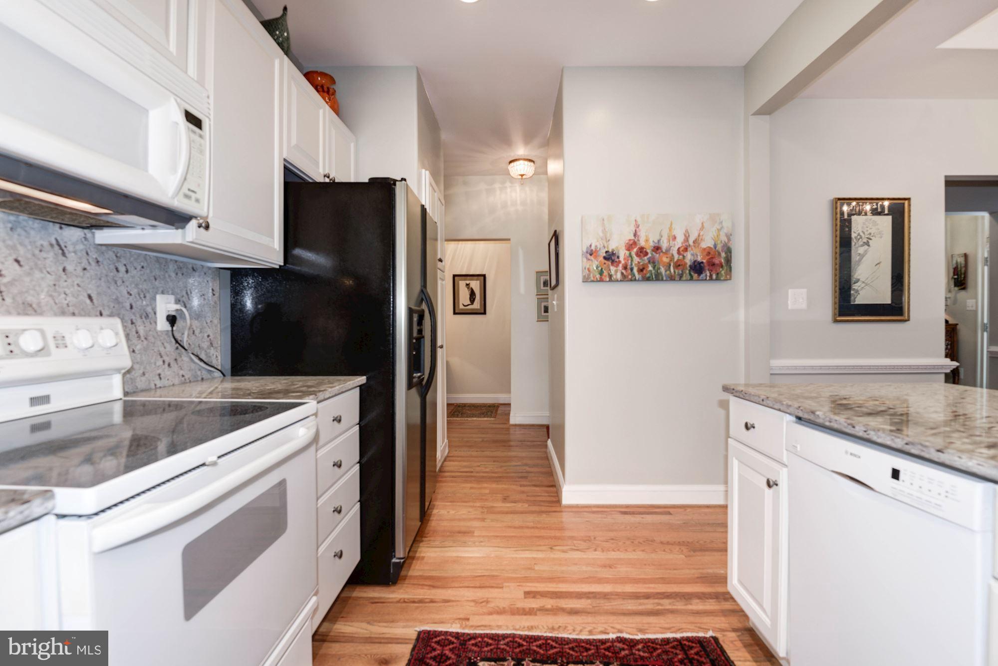 FEDERAL VILLAGE - Residential Lease