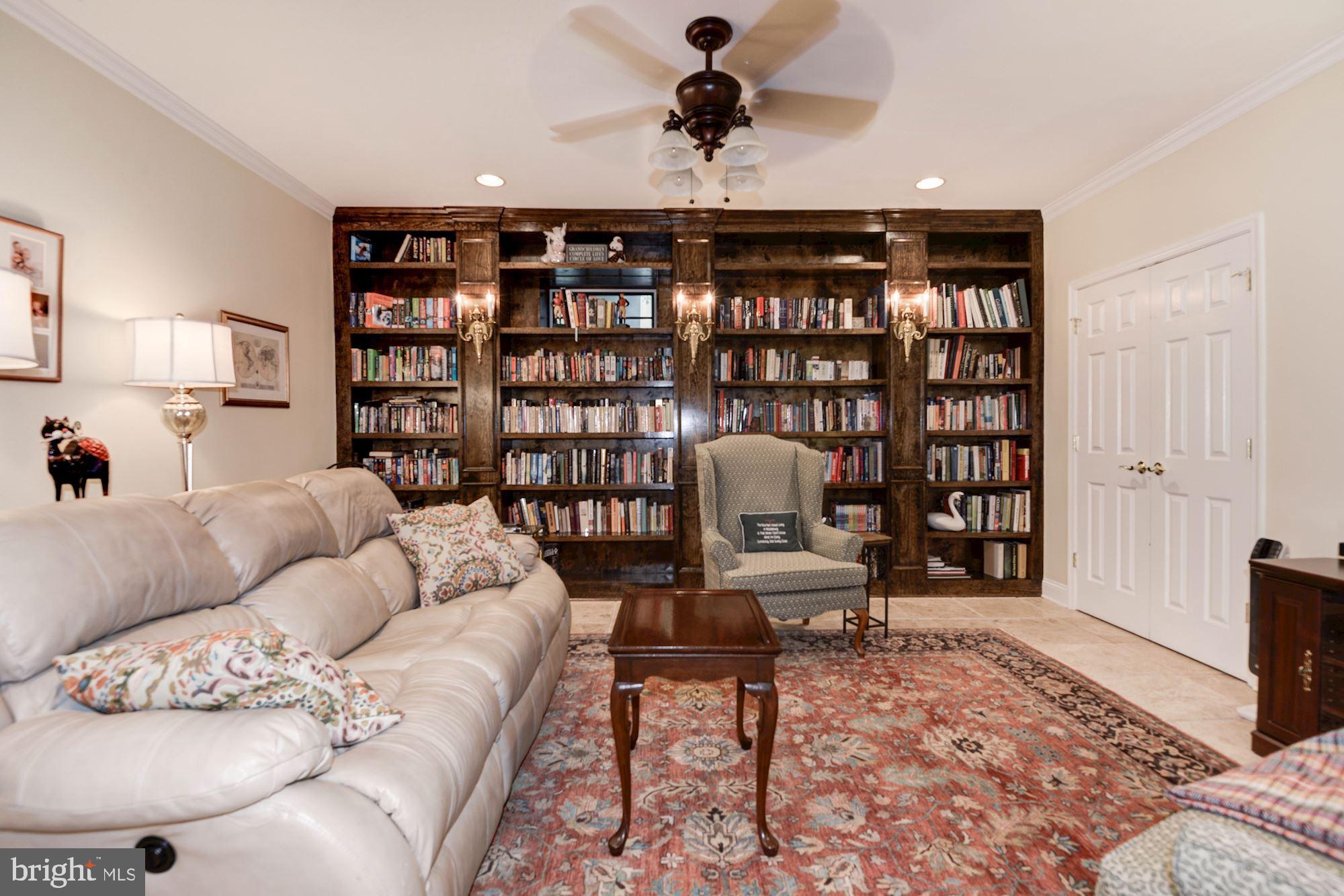 FEDERAL VILLAGE - Residential Lease