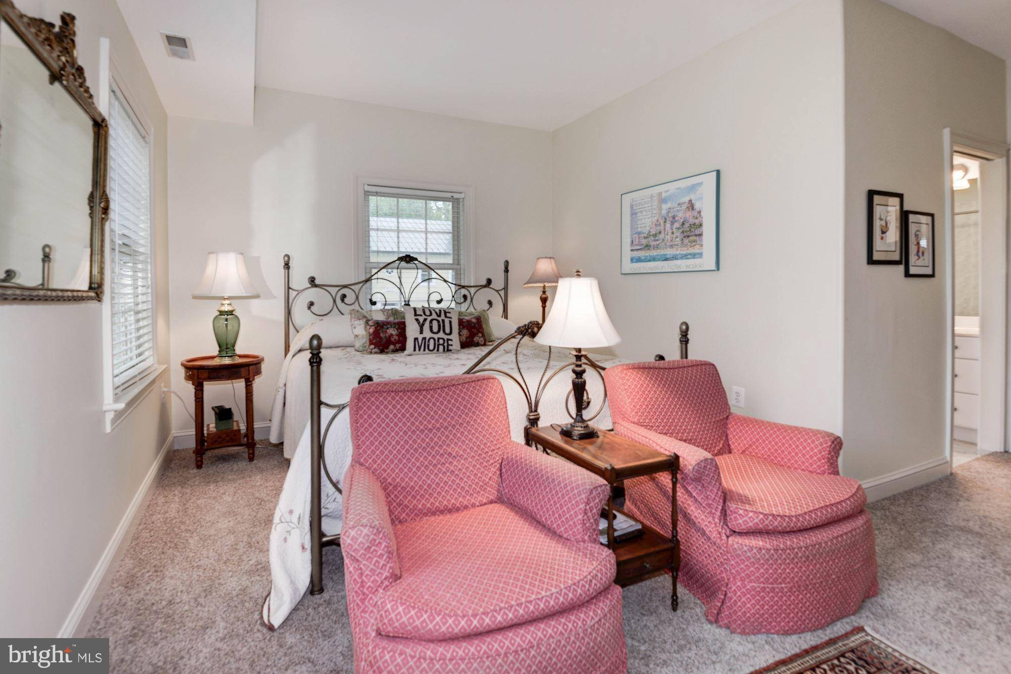 FEDERAL VILLAGE - Residential Lease