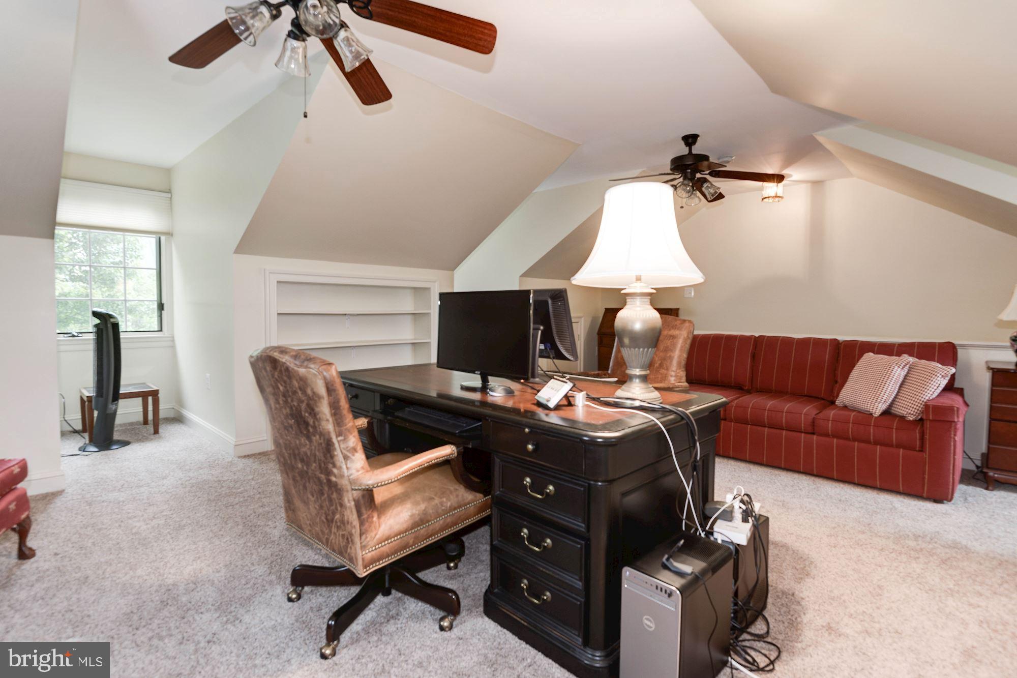 FEDERAL VILLAGE - Residential Lease