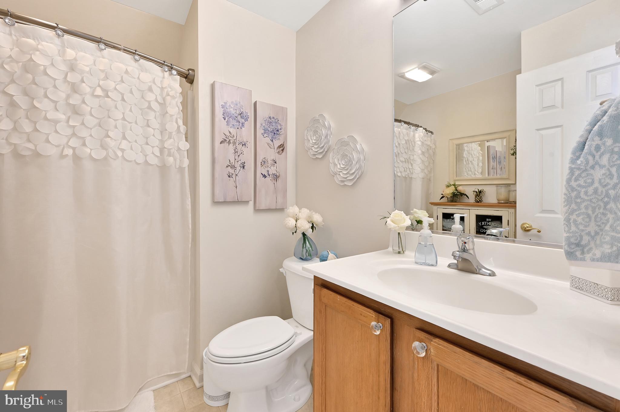 OYSTER HARBOR - Residential