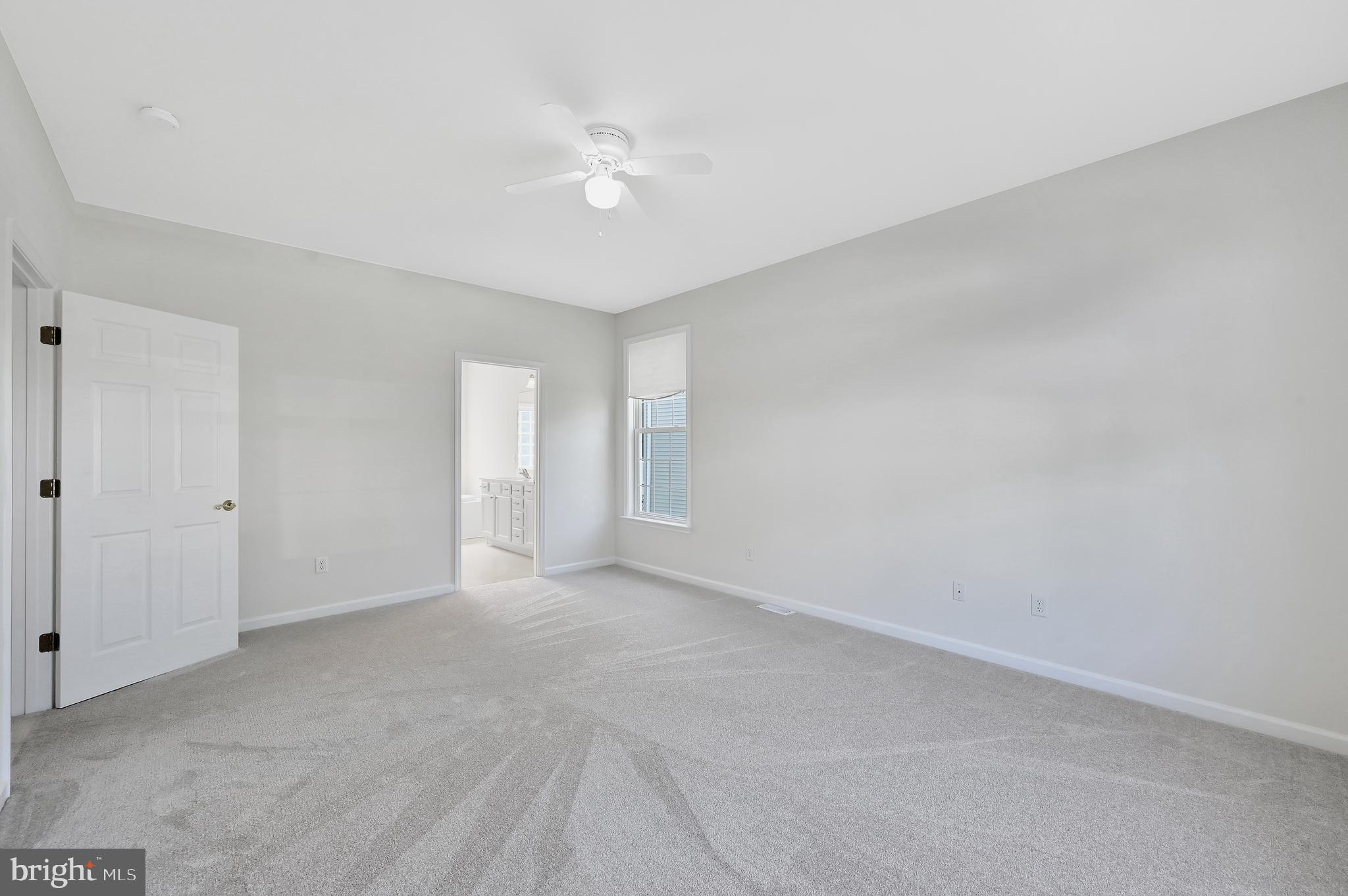 OYSTER HARBOR - Residential