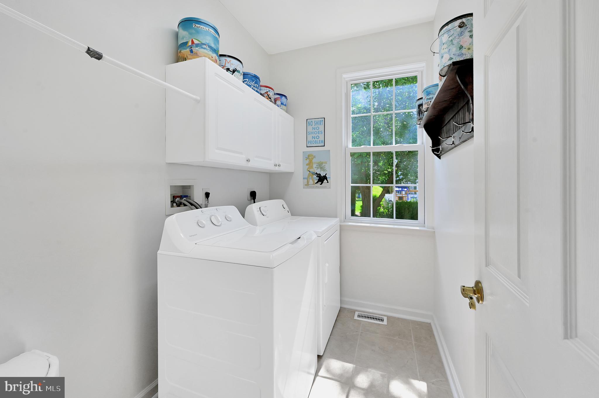 OYSTER HARBOR - Residential