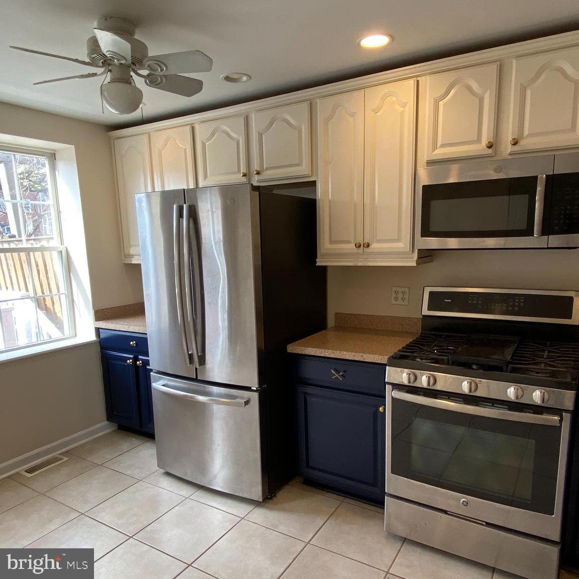 WOODBERRY - Residential Lease