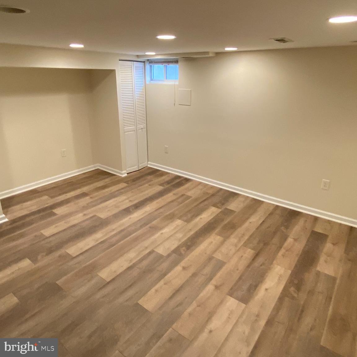 WOODBERRY - Residential Lease