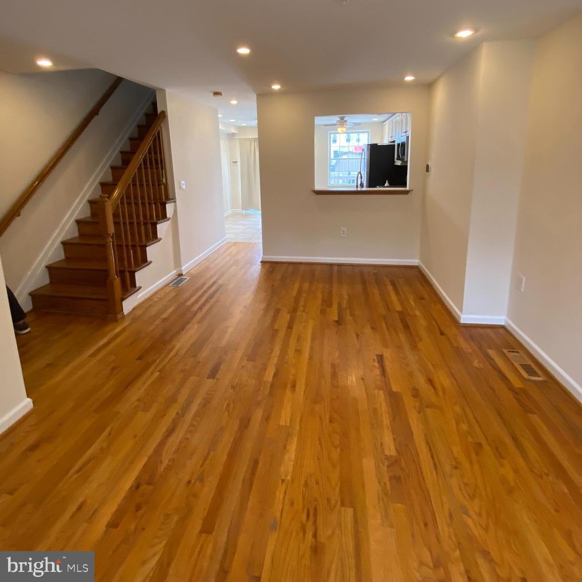 WOODBERRY - Residential Lease