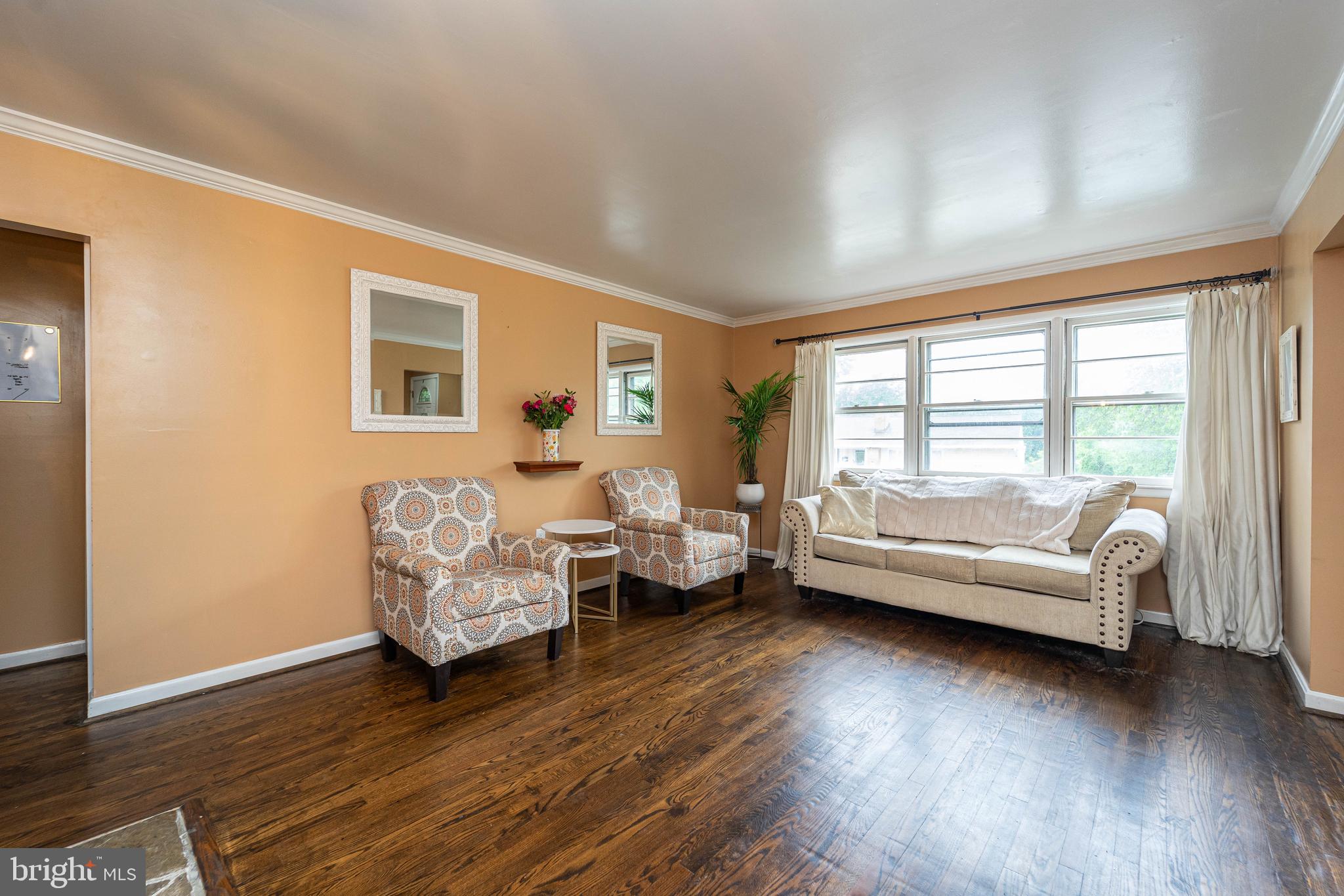 210 CORONET DRIVE