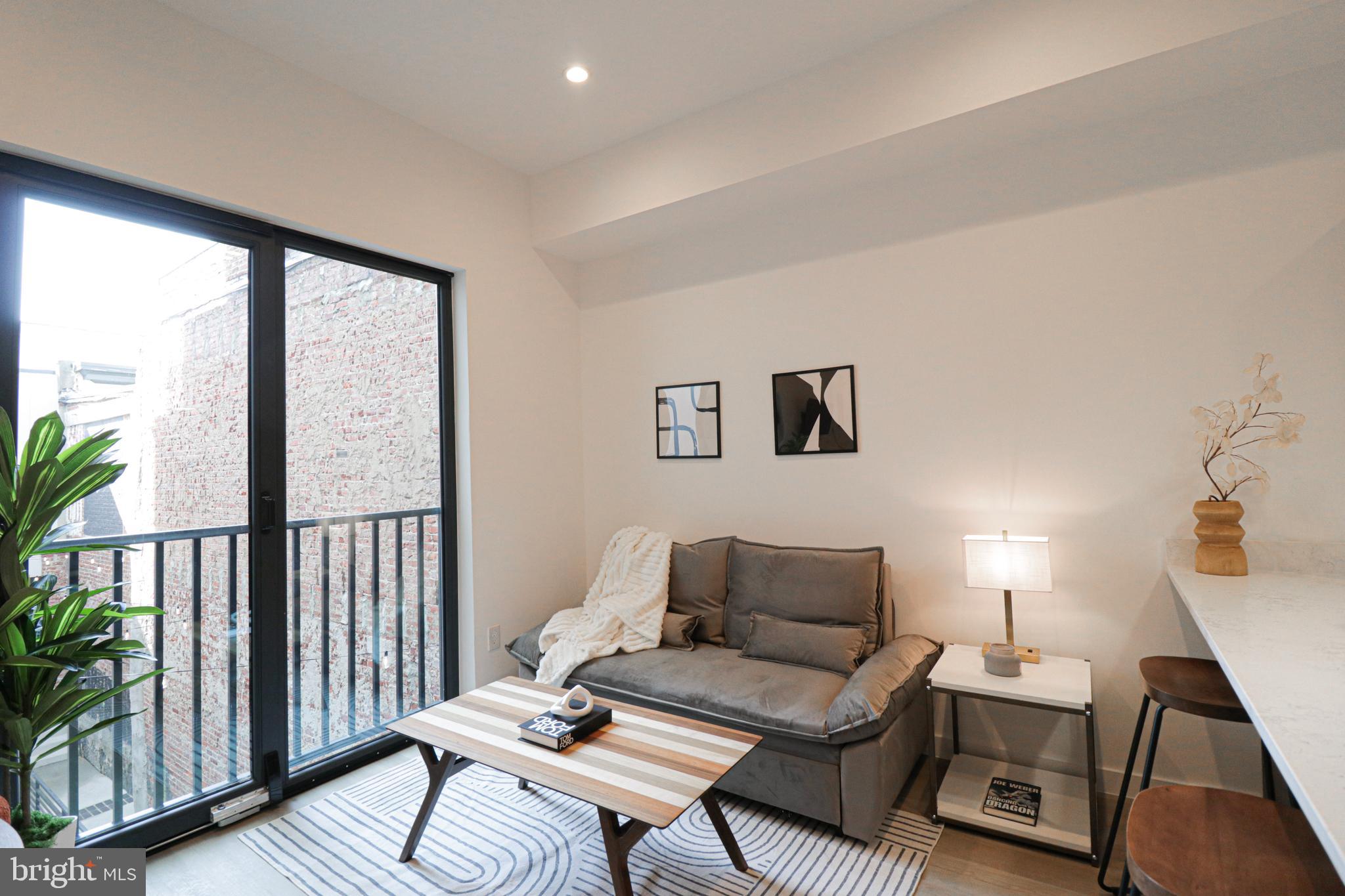 1318 9TH STREET NW 6