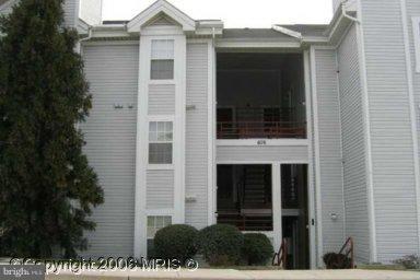 Spacious second floor condo with 2 bedroom 2 baths with balcony. Updated kitchen cabinets, butcher block countertops,DW, Microwave,and fridge. W/D in unit. Master bedroom has large walk in closest with separate bath. Conveniently located to shopping, airport, and minutes from Ft Meade,Annapolis,Baltimore, a DC. Rent includes water and master policy