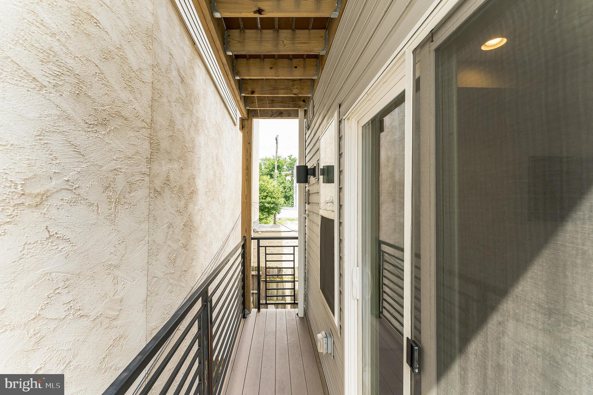 LUDLOW - Residential