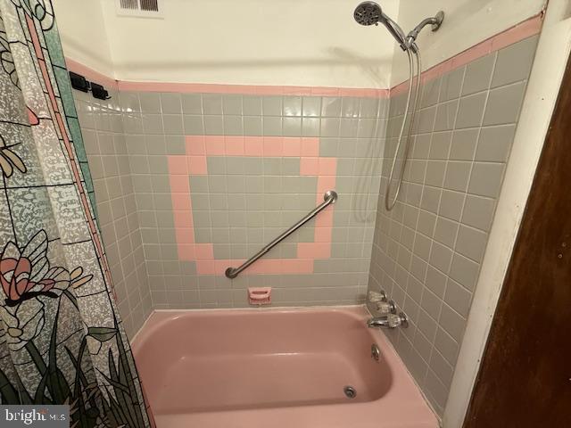 COLLINGDALE - Residential Lease