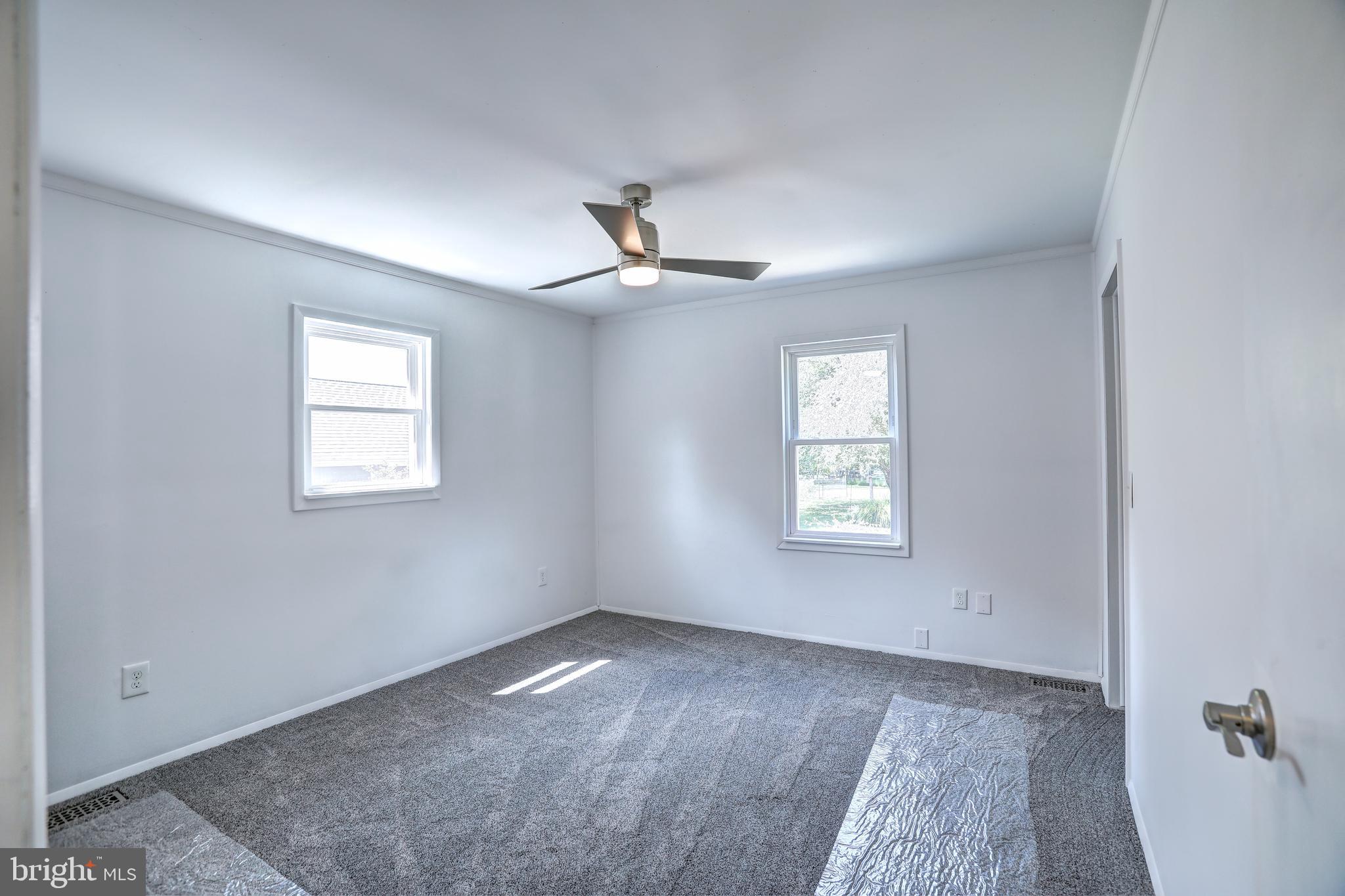 TOWN OF LOVETTSVILLE - Residential