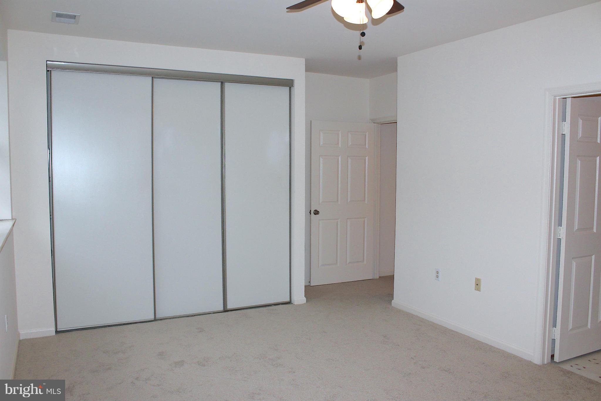 NANTUCKET MEWS @ CROFTON - Residential