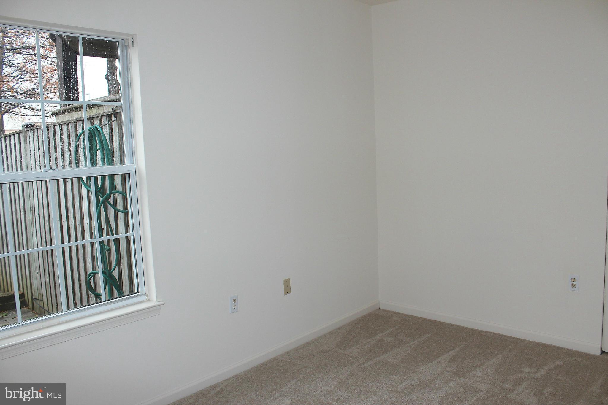 NANTUCKET MEWS @ CROFTON - Residential