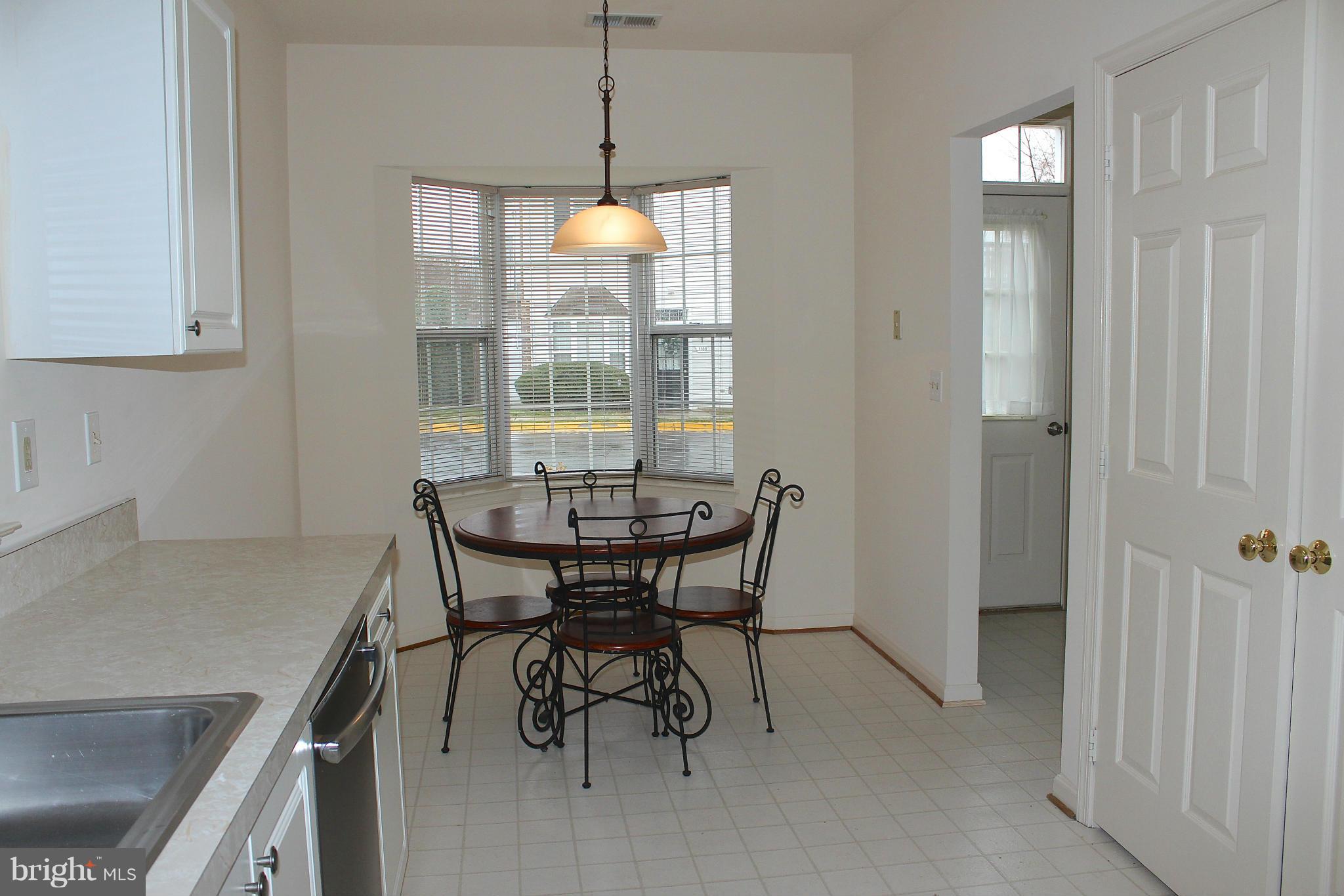 NANTUCKET MEWS @ CROFTON - Residential