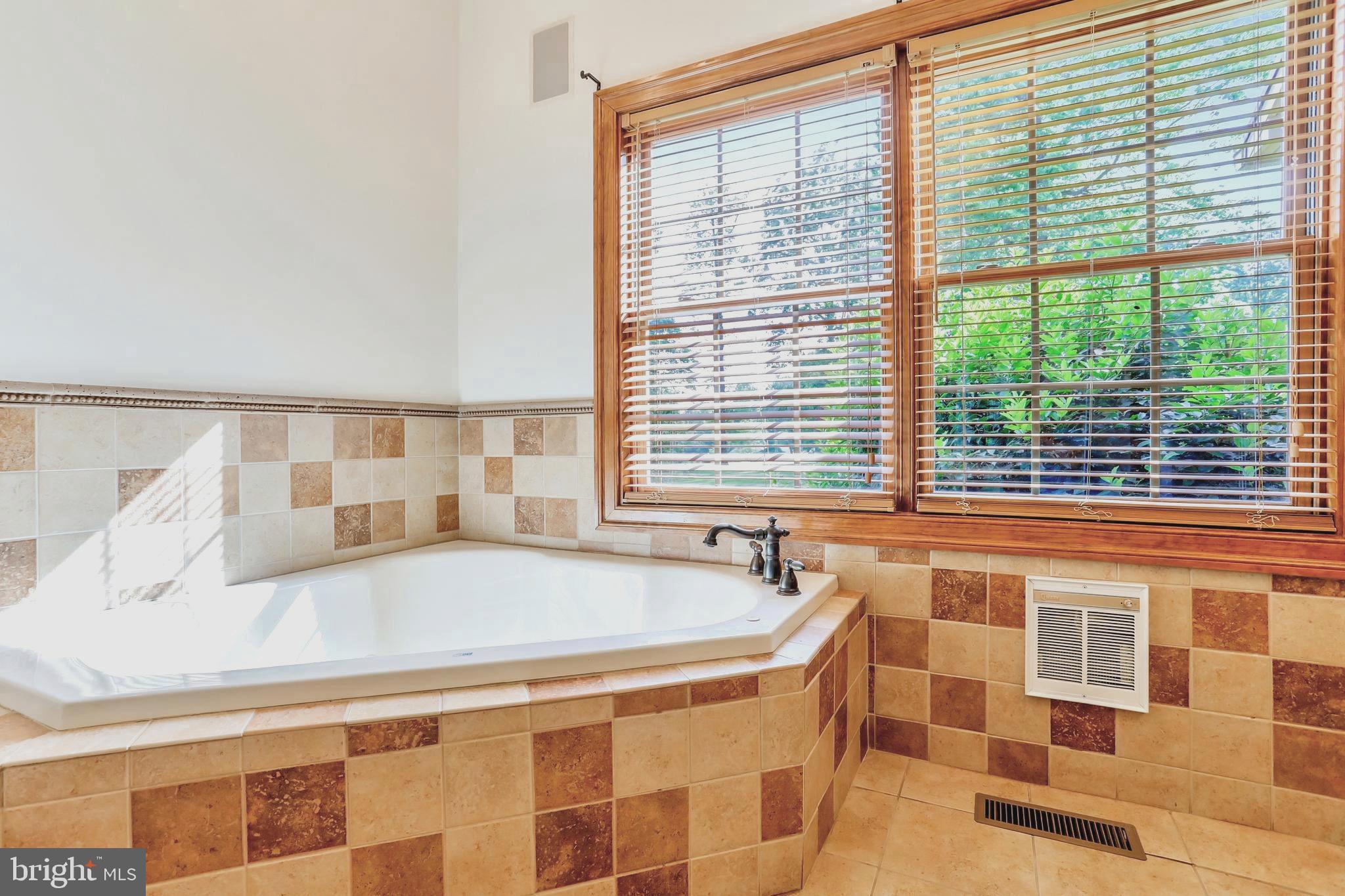 TABLER ESTATES - Residential