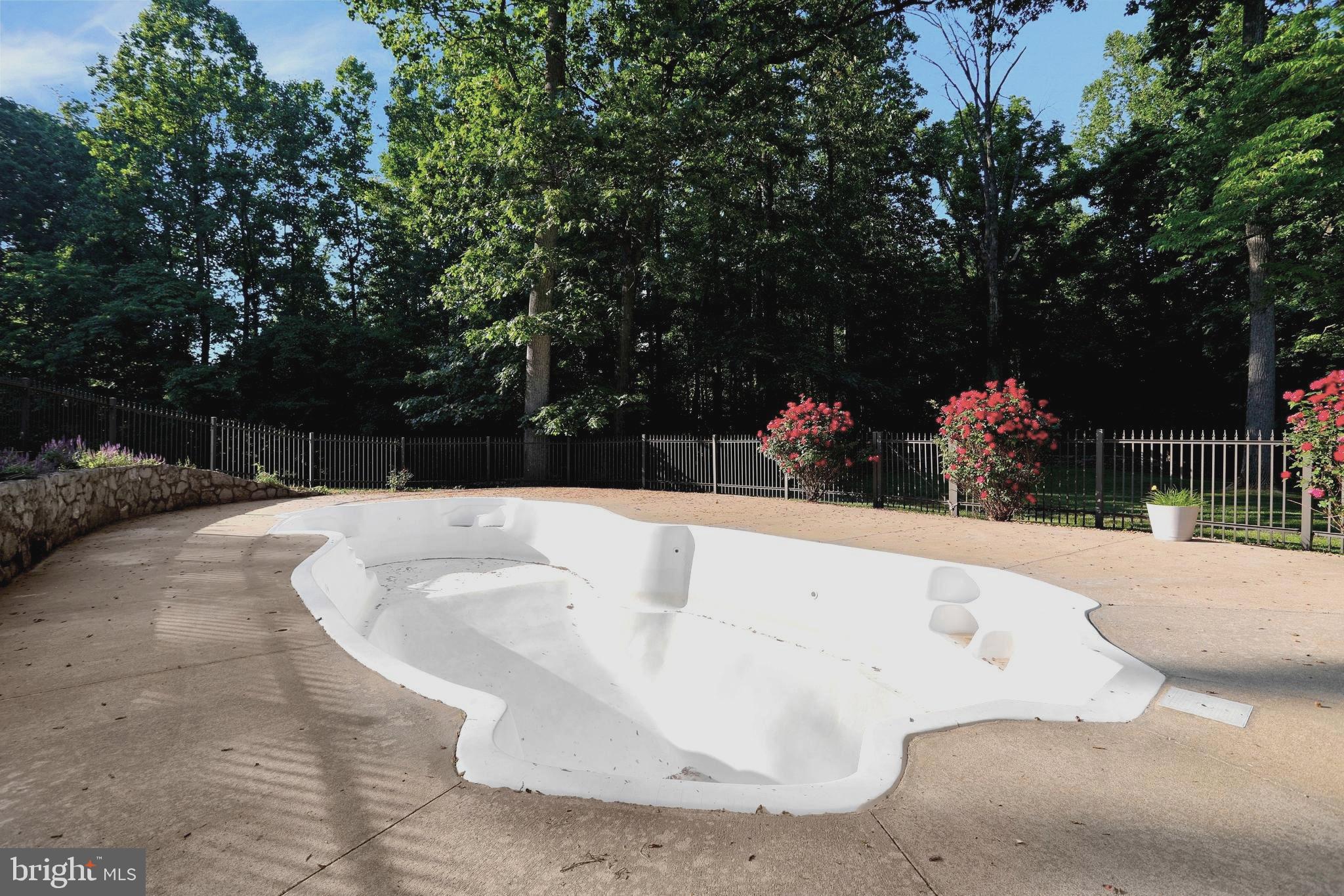 TABLER ESTATES - Residential