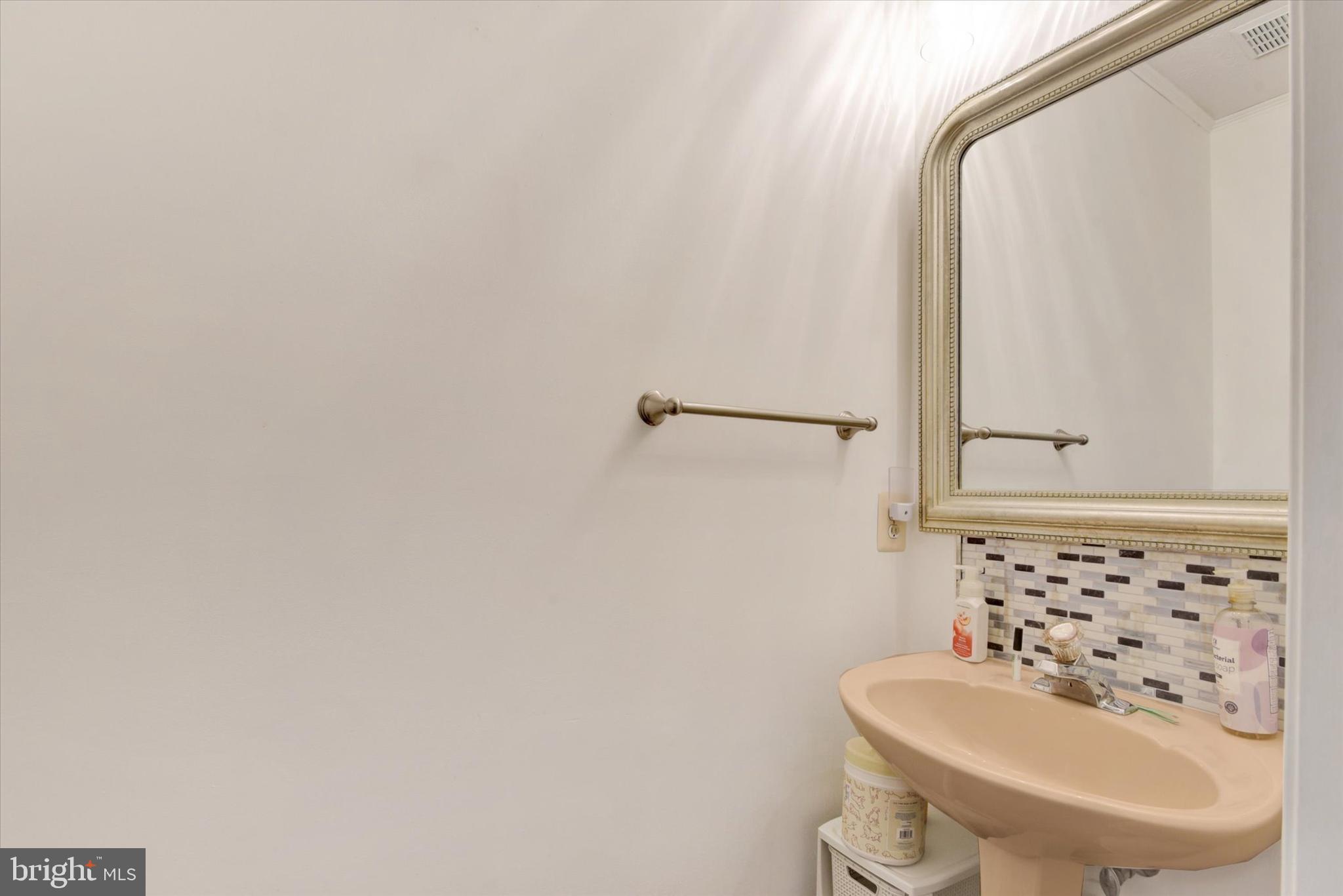 DEFLORA - Residential