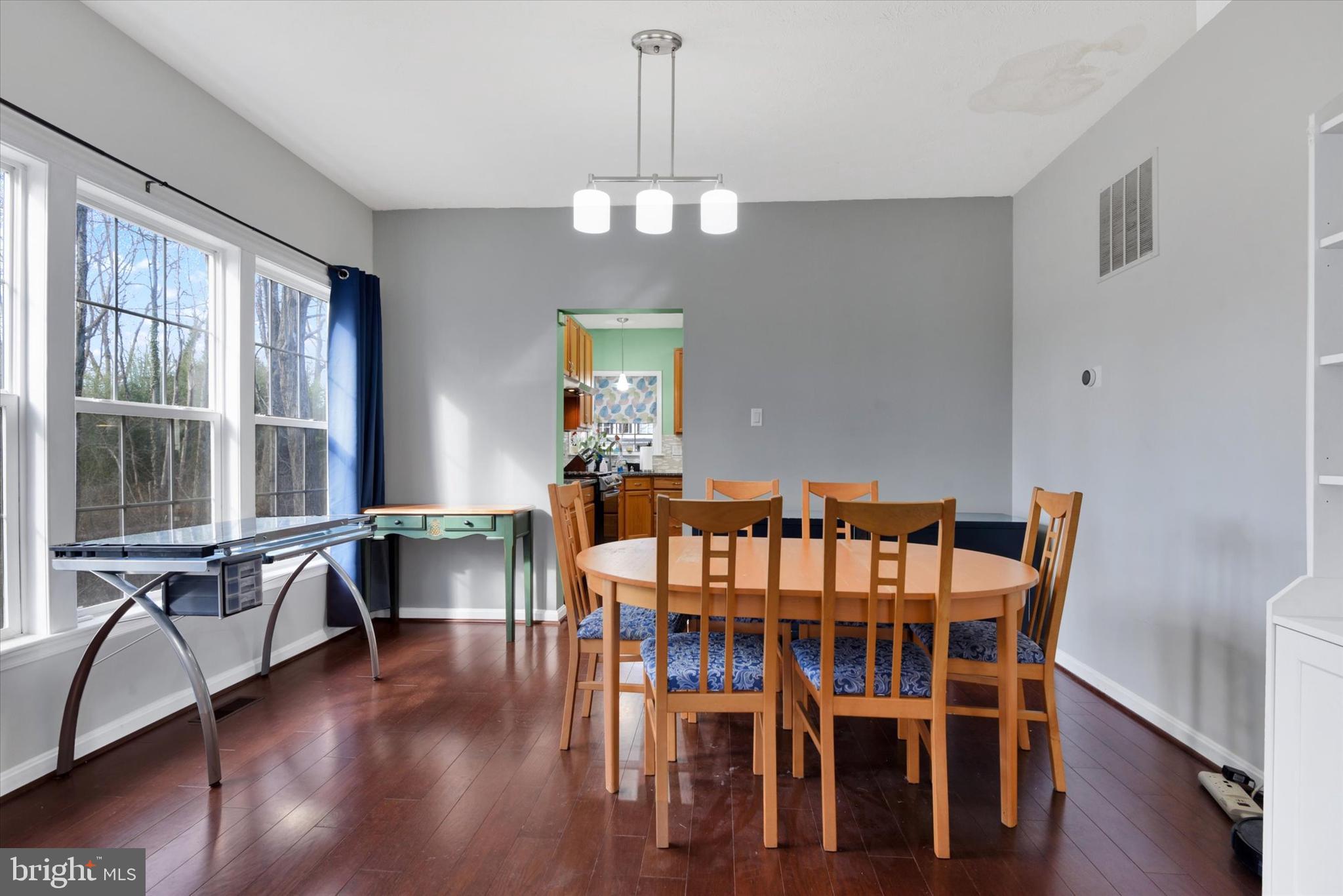 DEFLORA - Residential