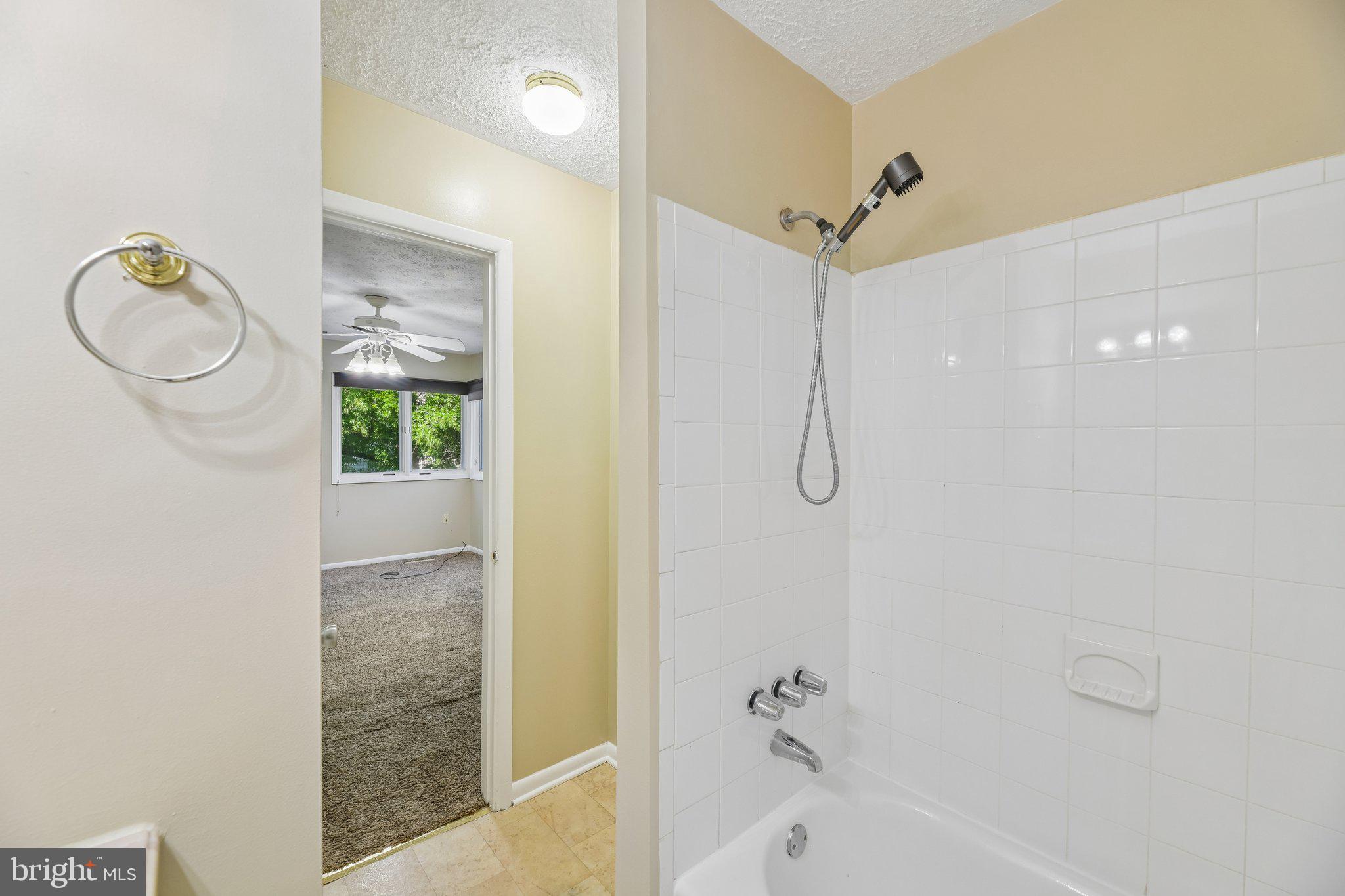 SOUTHVIEW - Residential