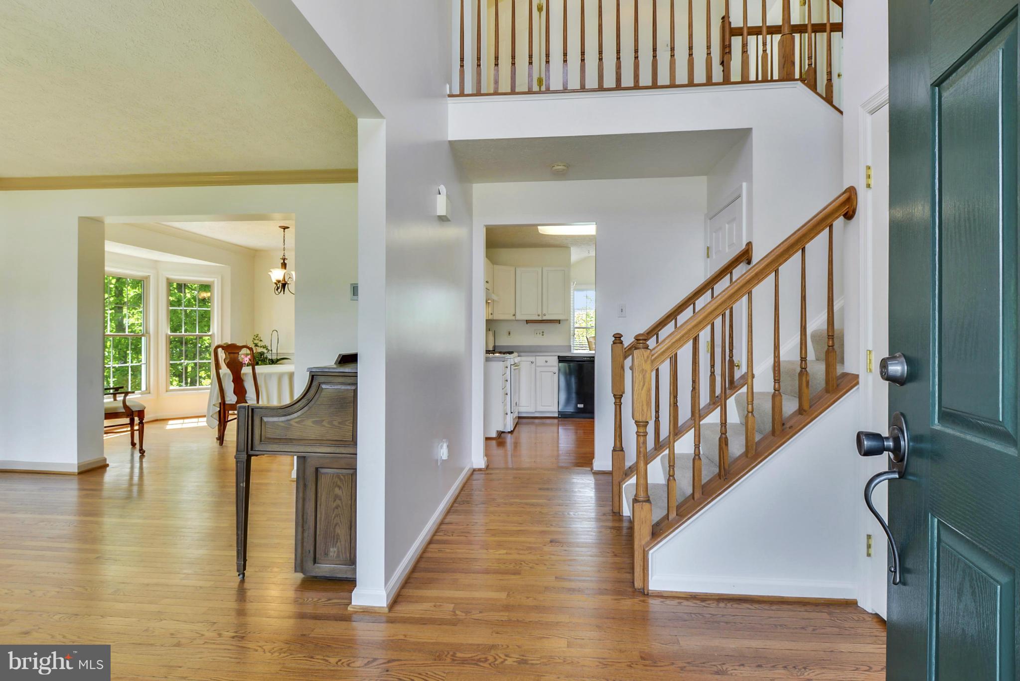 SEVEN OAKS - Residential