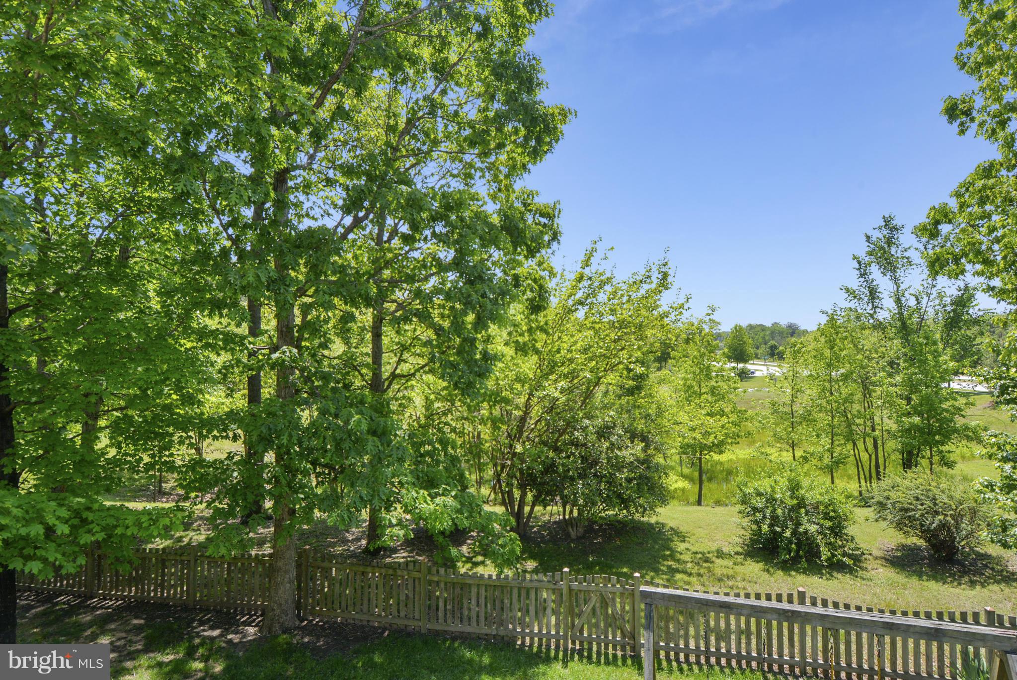 SEVEN OAKS - Residential