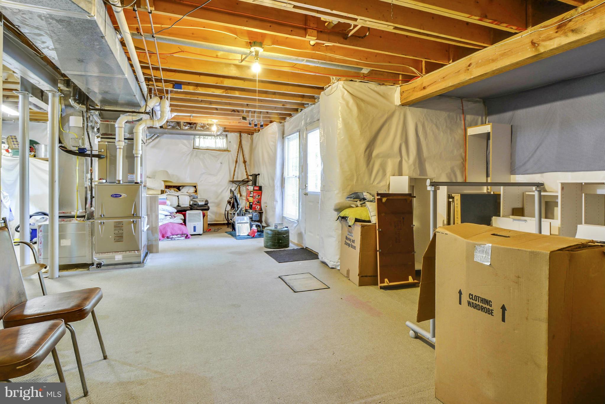 SEVEN OAKS - Residential