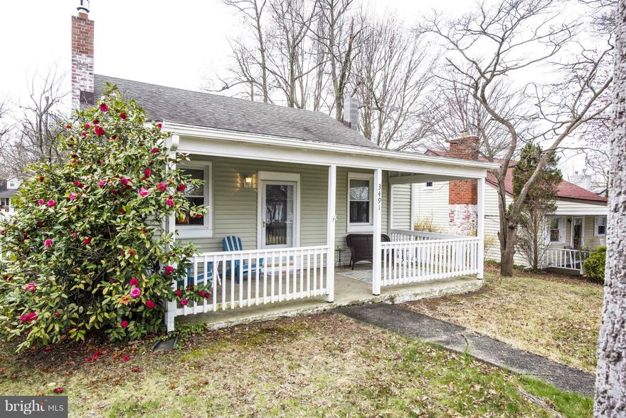 Relax on your front porch and enjoy views of the South River.  Since 2013 this adorable home has been lovingly updated with white vinyl picket fence, vinyl siding, windows, heat pump, propane tankless hot water heater, well pump/tank and PVC plumbing.   Completely renovated kitchen in 2017 with quartz countertops and SS appliances.  Prior owner replaced roof, gutters and driveway.  Voluntary HOA