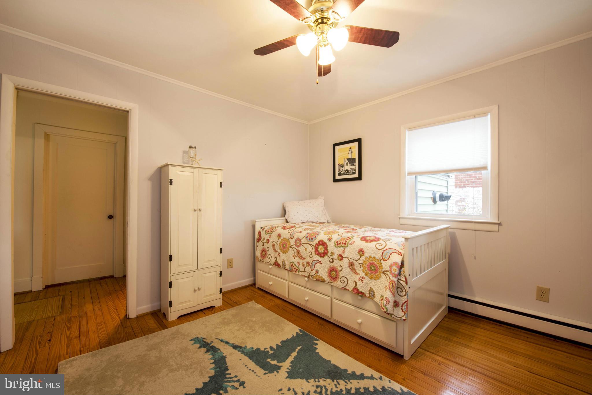 LOCH HAVEN BEACH - Residential