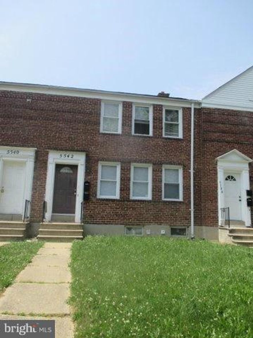 Legal 2 unit.  Both 2/1.  Section 8.  Rent roll is $1,640/Month.  Payment is $775/Month.  This loan is assumable with qualified candidate.  5 years left on loan before the call.  Needs minor cosmetics.  Currently fully rented.Separate electric, hot water heaters.  Owner pays water, and common space electric.  Great opportunity!!