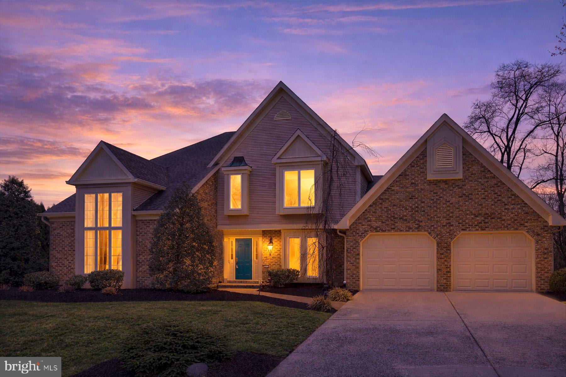 FOREST HILLS - Residential