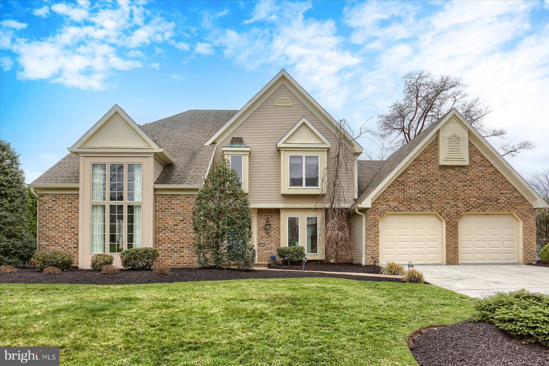 FOREST HILLS - Residential