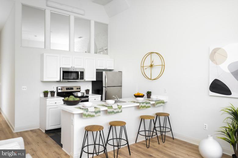 2121 MARKET STREET 41 714