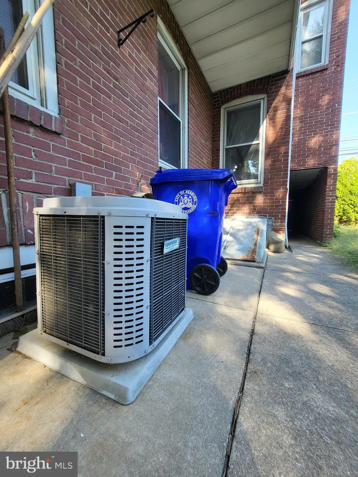 Reading, Pennsylvania 19611, United States, 4 Bedrooms Bedrooms, ,2 BathroomsBathrooms,Residential,Active,217495