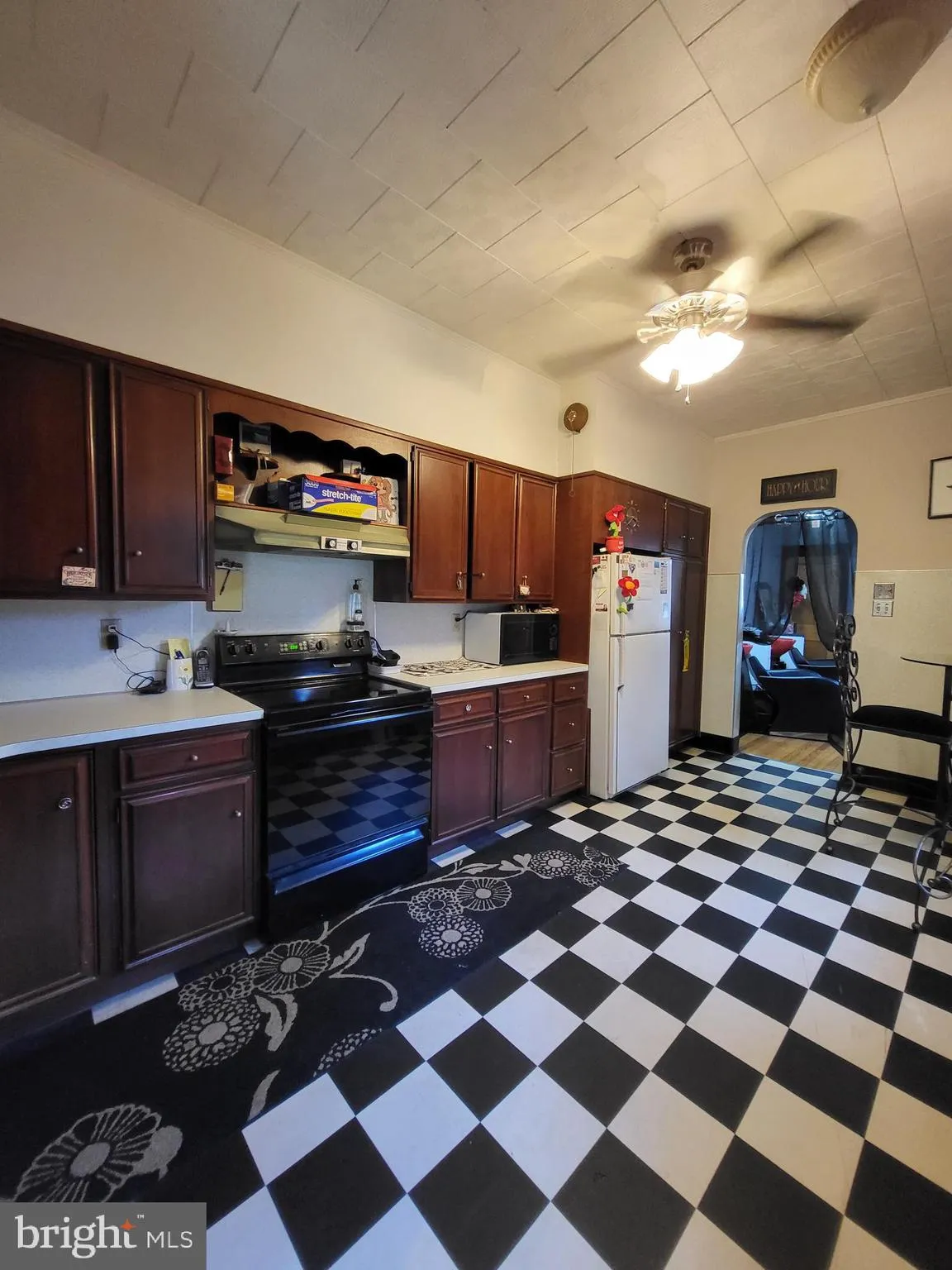 Reading, Pennsylvania 19611, United States, 4 Bedrooms Bedrooms, ,2 BathroomsBathrooms,Residential,Active,217495