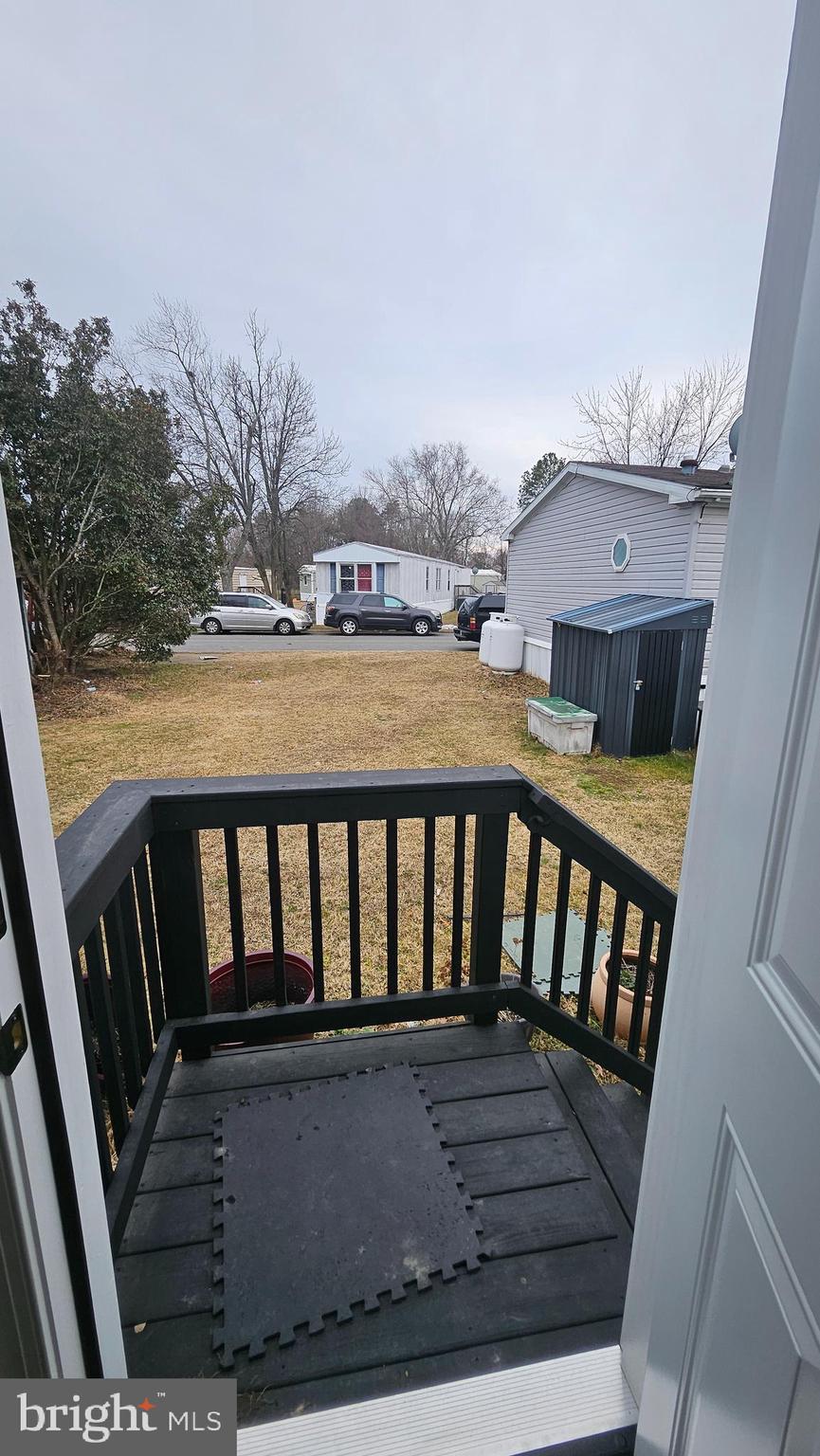 FOXWOOD VILLAGE - Residential