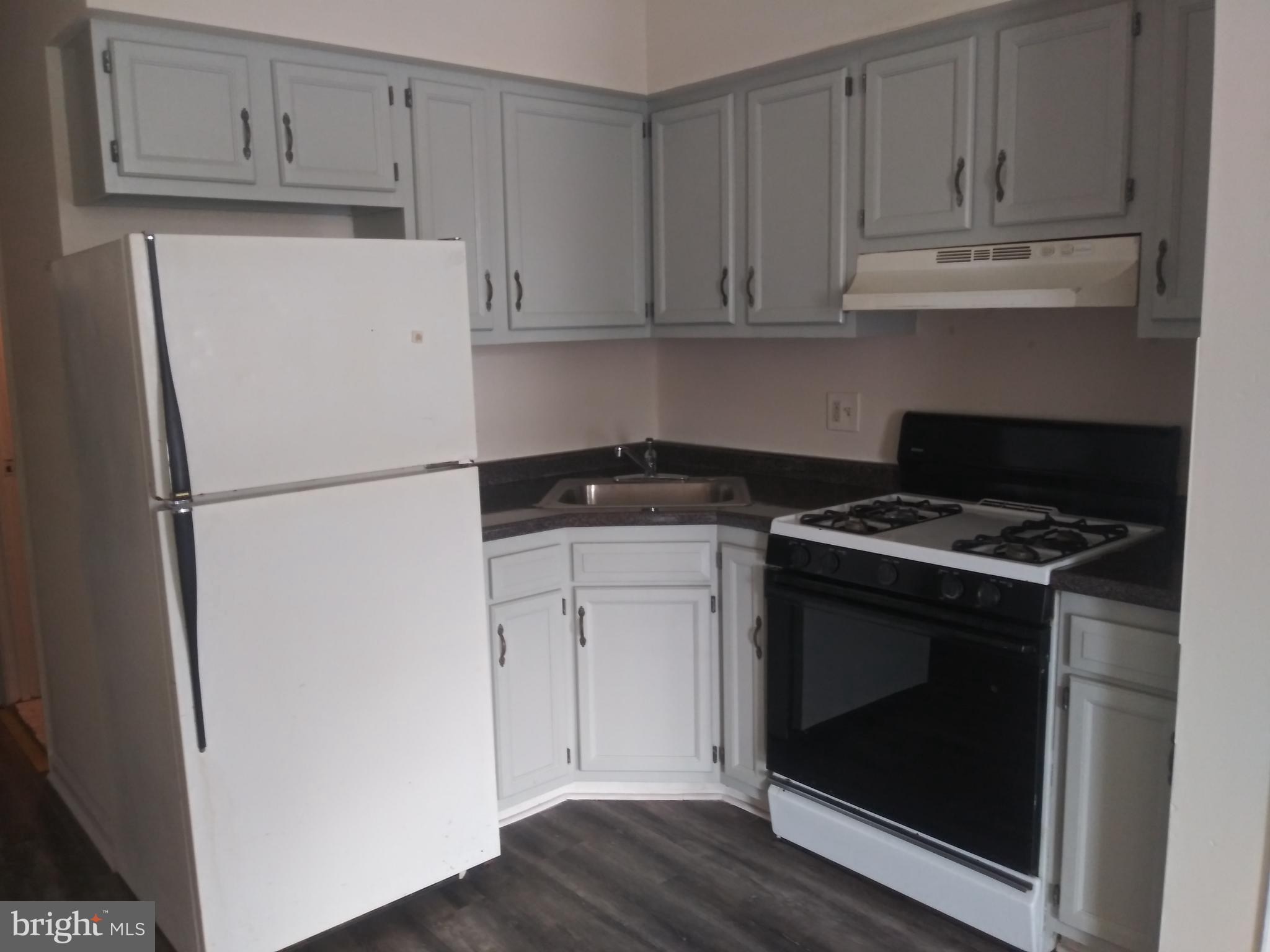 PHILADELPHIA (NORTHWEST) - Residential Lease