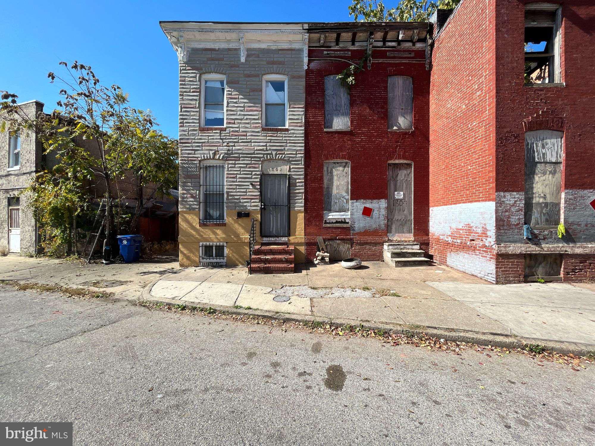 1802 HOPE STREET