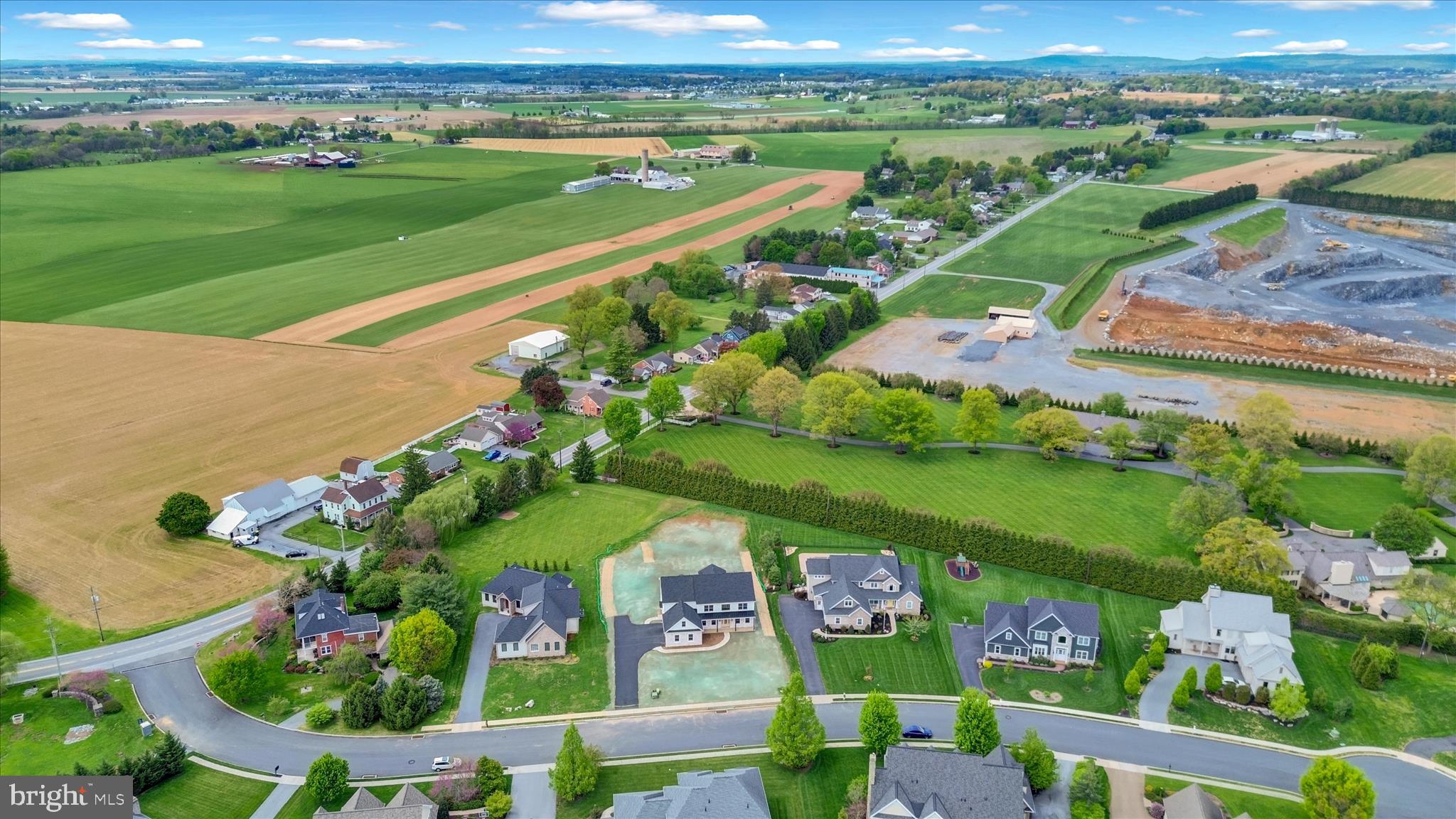 WILLOW BEND ESTATES - Residential