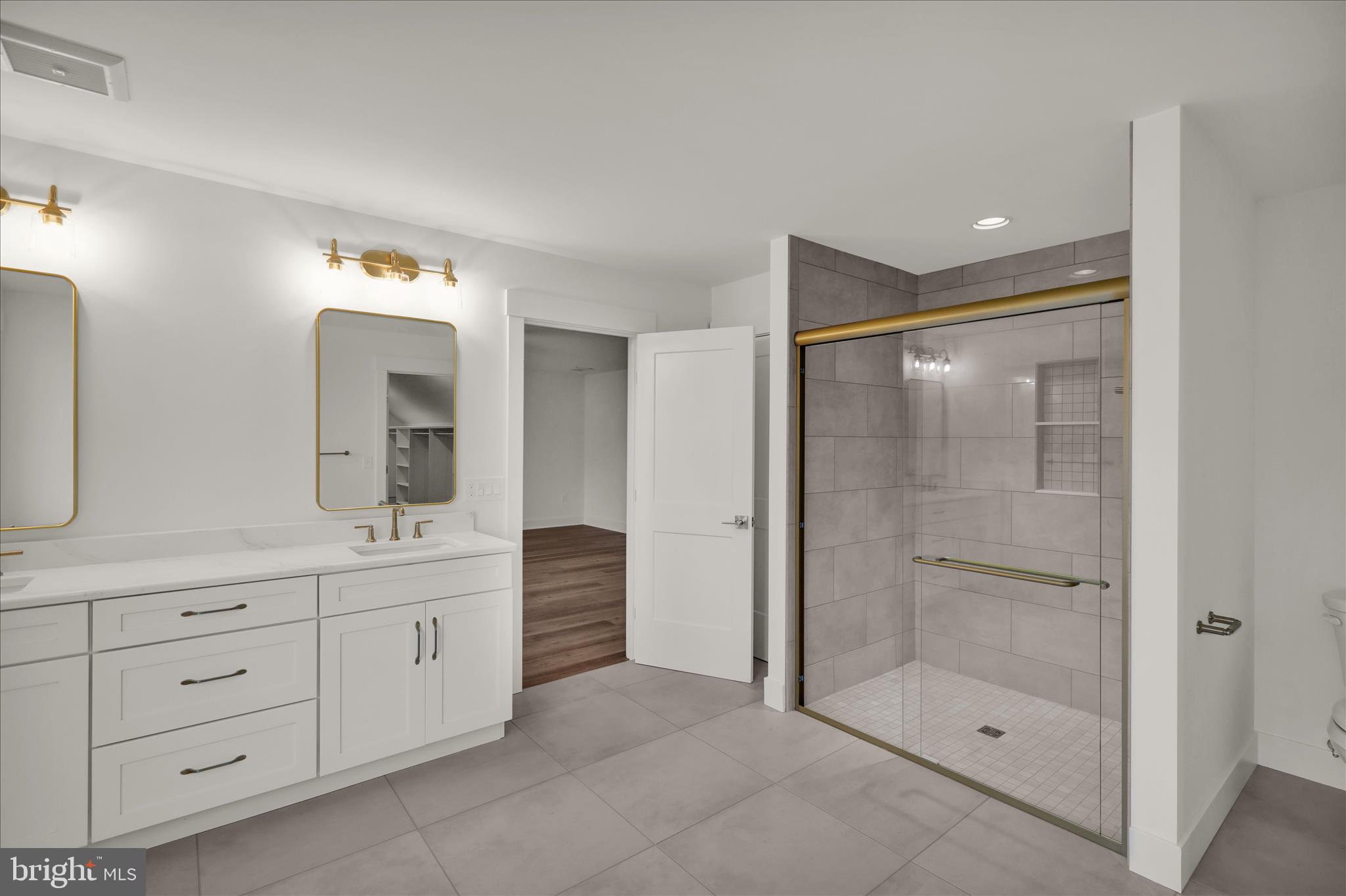WILLOW BEND ESTATES - Residential