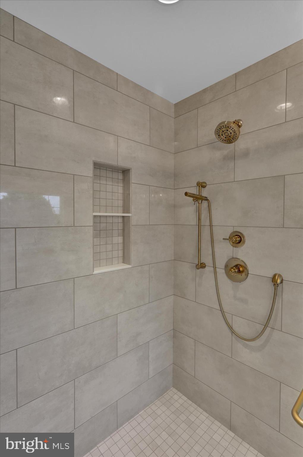 WILLOW BEND ESTATES - Residential