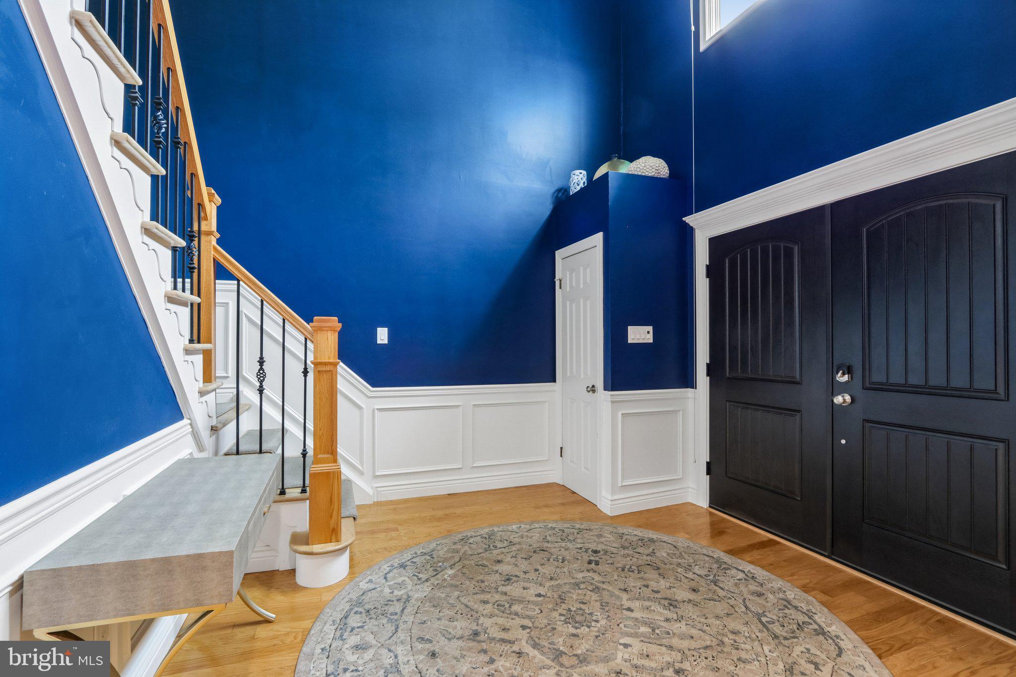 10 E RED OAK DRIVE