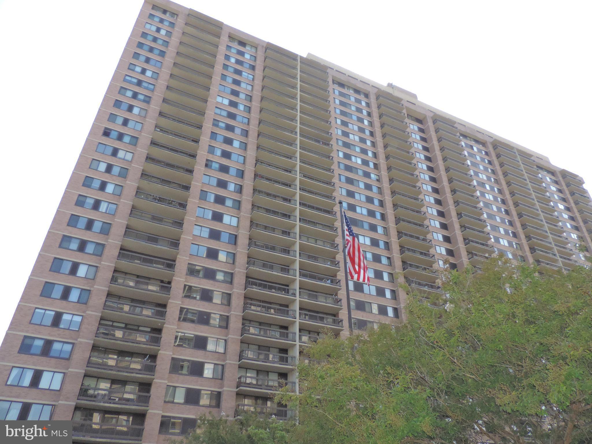 SKYLINE SQUARE CONDO - Residential Lease