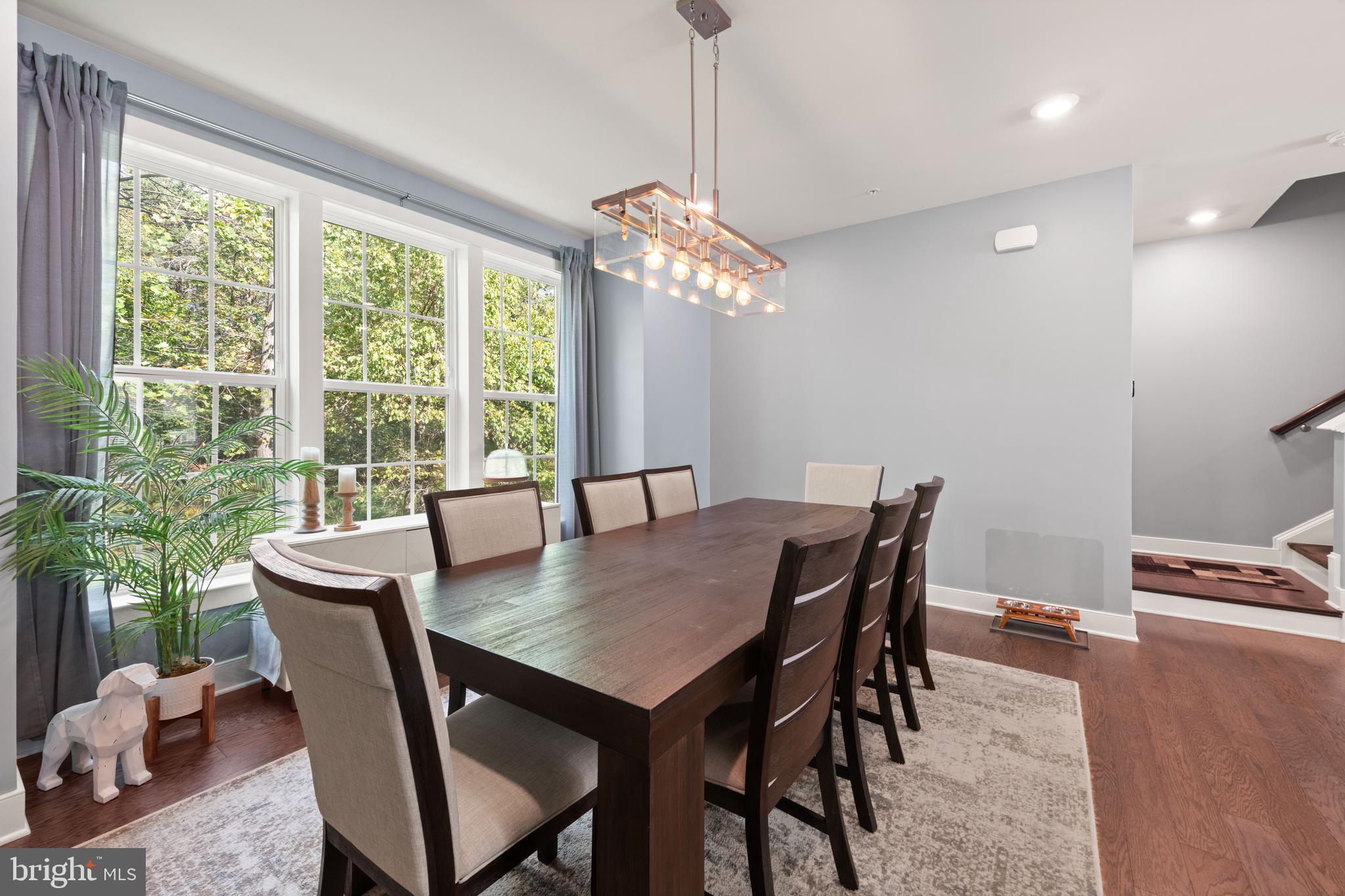 GLENMONT METROCENTRE - Residential