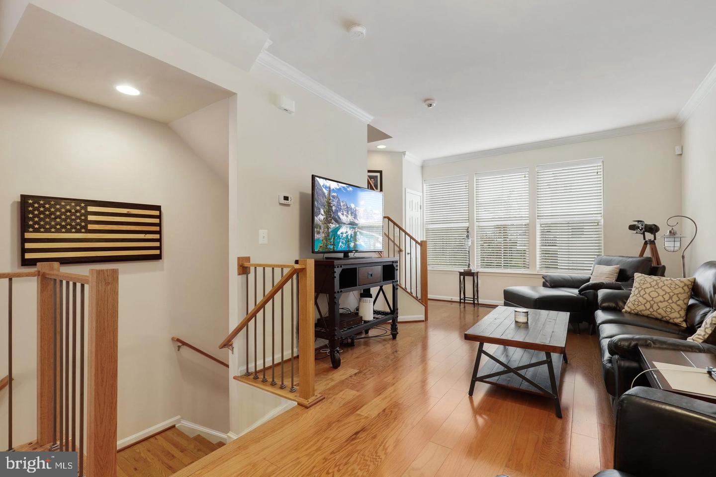 205 WOODSTREAM CIRCLE 2984