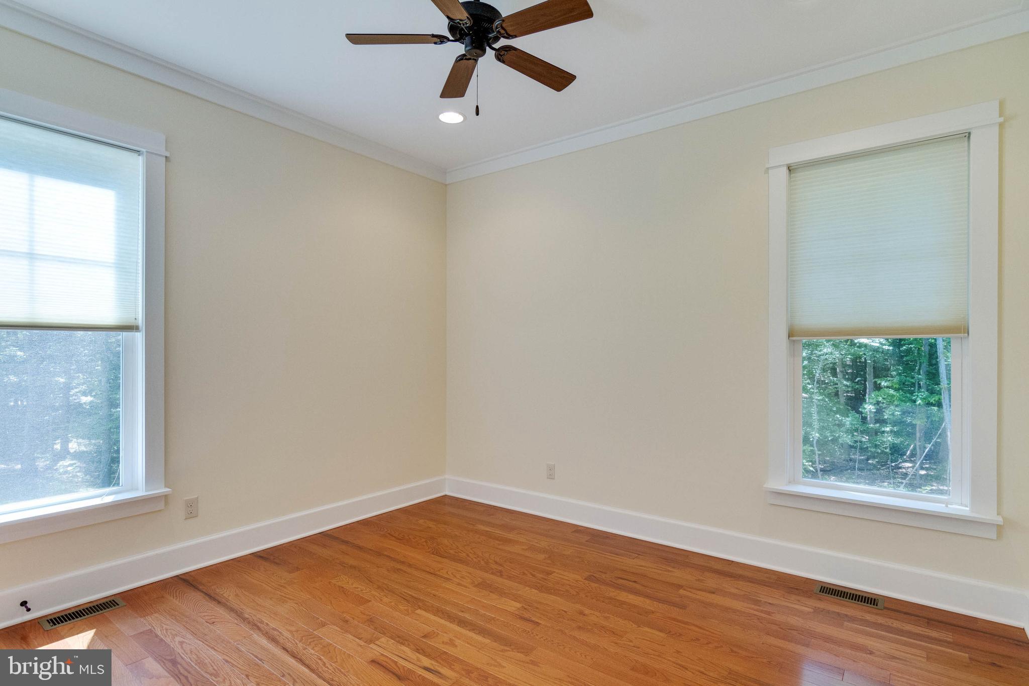 BOWLERS MILL LAKE ESTATES - Residential