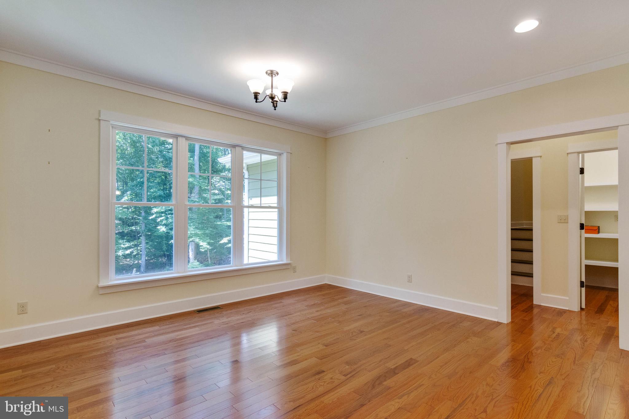 BOWLERS MILL LAKE ESTATES - Residential